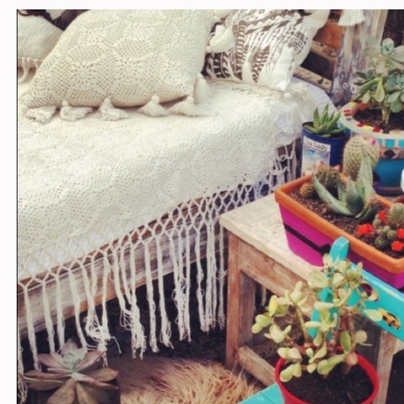 Reserved- Spell White sands crochet blanket and pillow cover set & Sienna mini - Picture 2 of 14